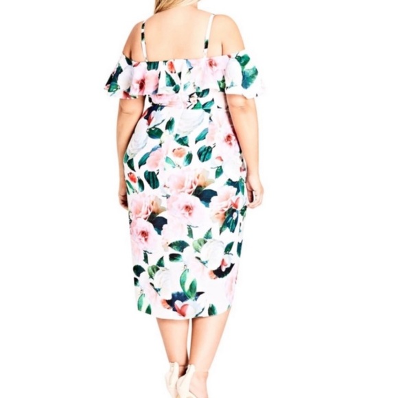 City Chic pink floral dress - Picture 4 of 7